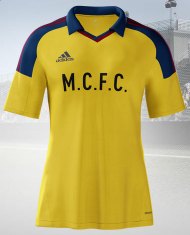 La maglietta della squadra della Mambo